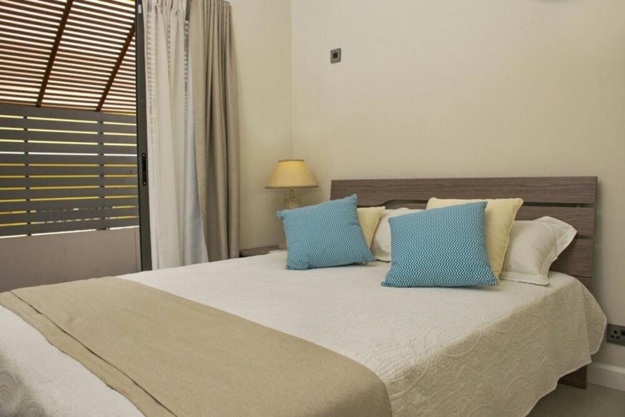 Luxury Modern 2-Bed Apartment Pereybere Grand Baie Exterior photo